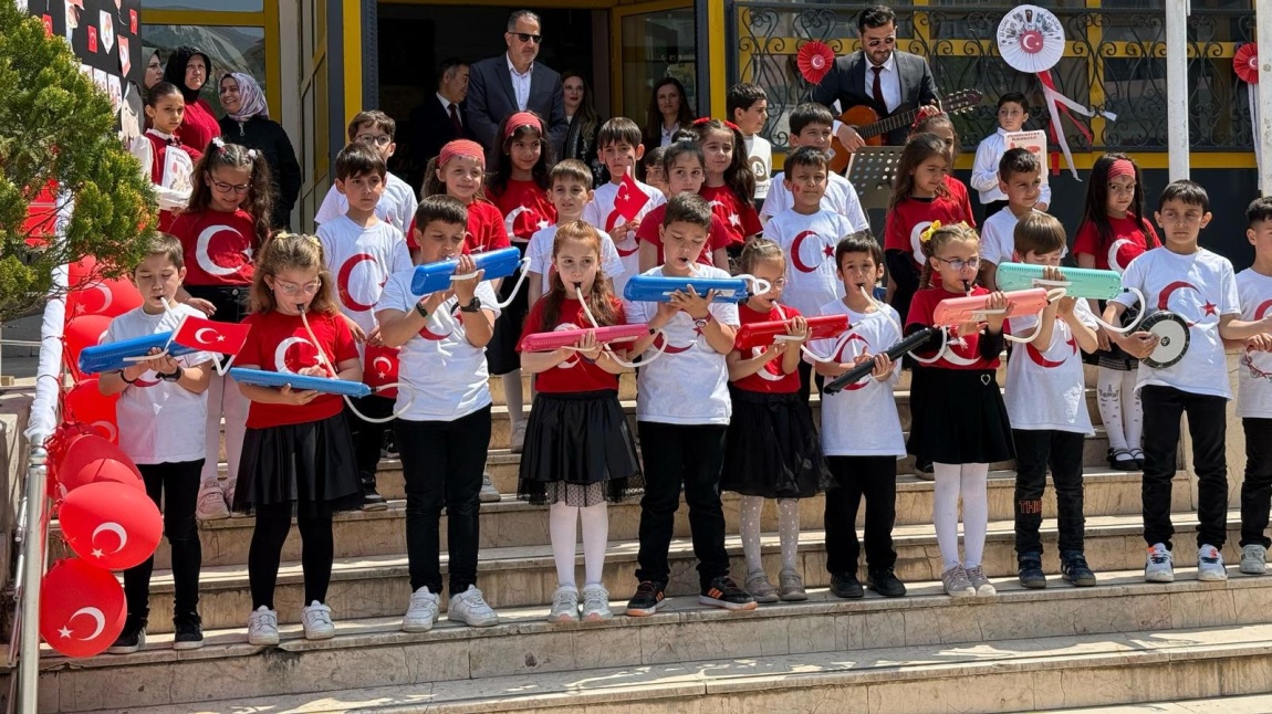 23 Nisan Ulusal Egemenlik ve Çocuk Bayramı